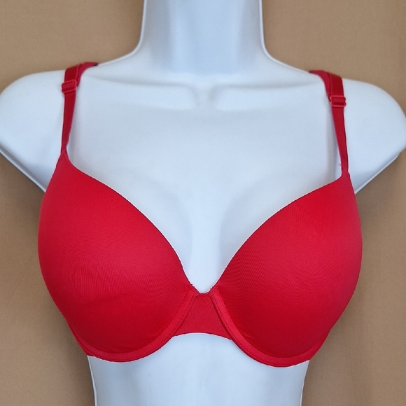 Victoria's Secret Pink Wear Everywhere Push-Up Bra Size 38B Red with Pink Lining - Picture 1 of 6